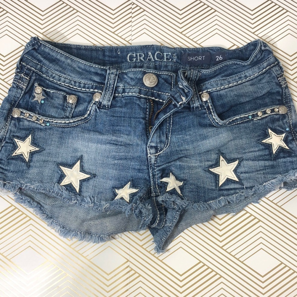 Grace in LA short